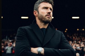 开云体育下载-8天连斩曼城阿森纳！44岁卡里克神了：3处变招 老板很满意|曼联|英超|阿莫林|卡塞米罗|哈里-马奎尔_新浪体育_新浪新闻