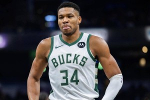 kaiyun-史诗级交易预案！字母哥远走西部加盟开拓者，NBA联盟格局大变|吉安尼斯·安特托孔波|雄鹿|季后赛|扬尼斯・阿德托昆博|达米安-利拉德_新浪体育_新浪新闻